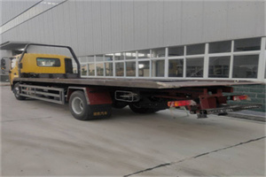 新疆24小时公路救援电话